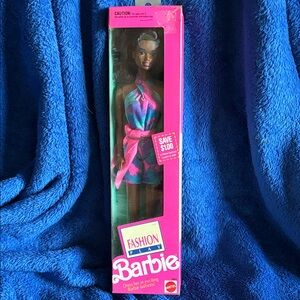 Mattel Barbie in Pink and Blue Fashion Play Outfit vtg 1991